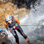 rappel corde sourire canyoning